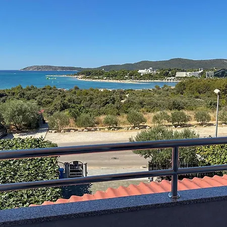 Lovely In With House Sea View *